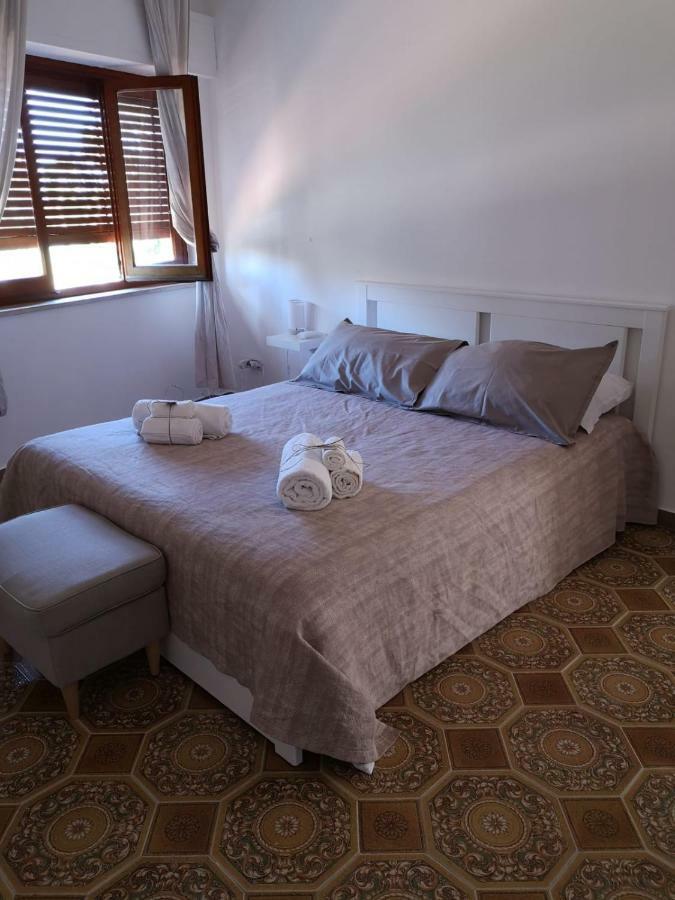 Residenza Don Camillo Villa Mondello Exterior photo