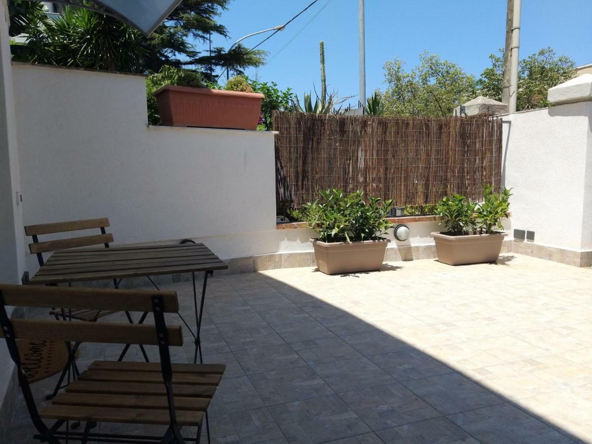 Residenza Don Camillo Villa Mondello Exterior photo